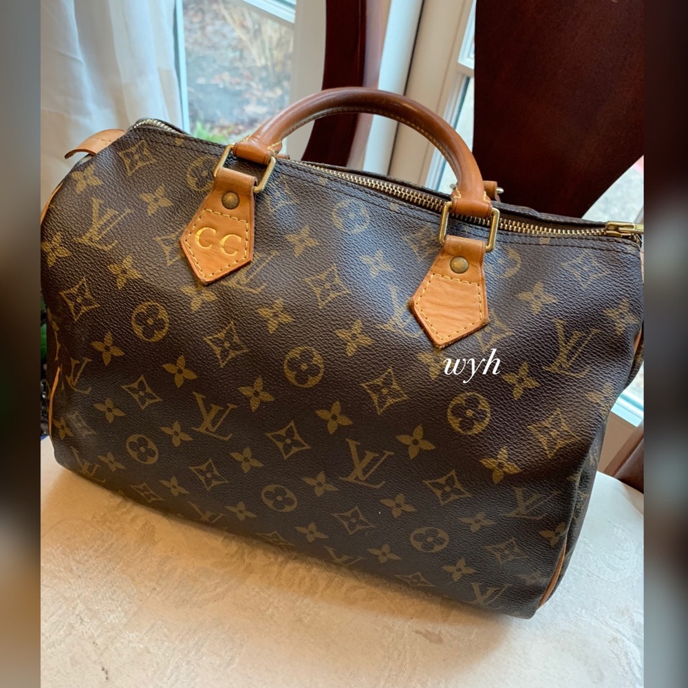 Authentic Louis Vuitton Speedy 30 Good Condition